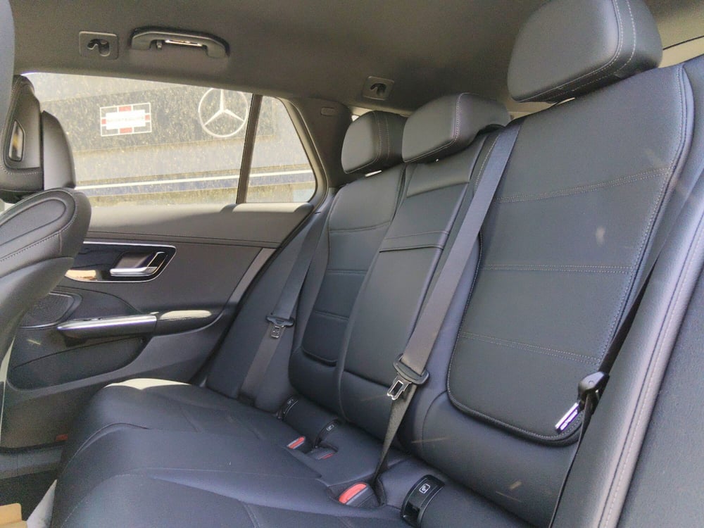 Mercedes-Benz Classe C Station Wagon nuova a Pescara (10)
