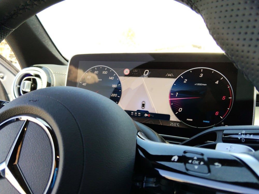 Mercedes-Benz Classe C Station Wagon nuova a Pescara (14)