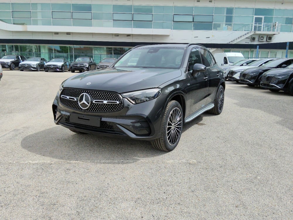 Mercedes-Benz GLC SUV nuova a Pescara