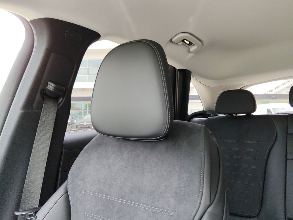 Mercedes-Benz GLC SUV nuova a Pescara (16)