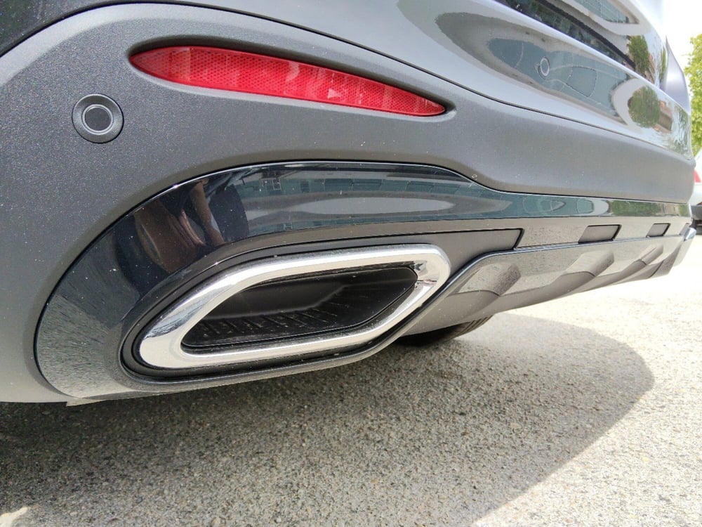 Mercedes-Benz GLC SUV nuova a Pescara (5)