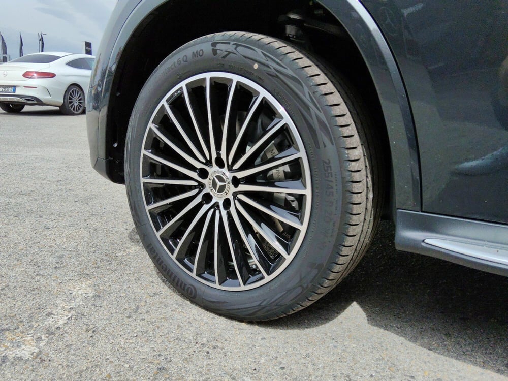 Mercedes-Benz GLC SUV nuova a Pescara (9)