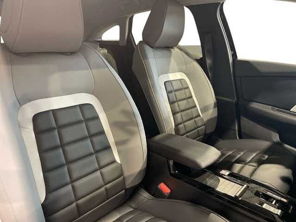 Citroen C4 nuova a Salerno (16)