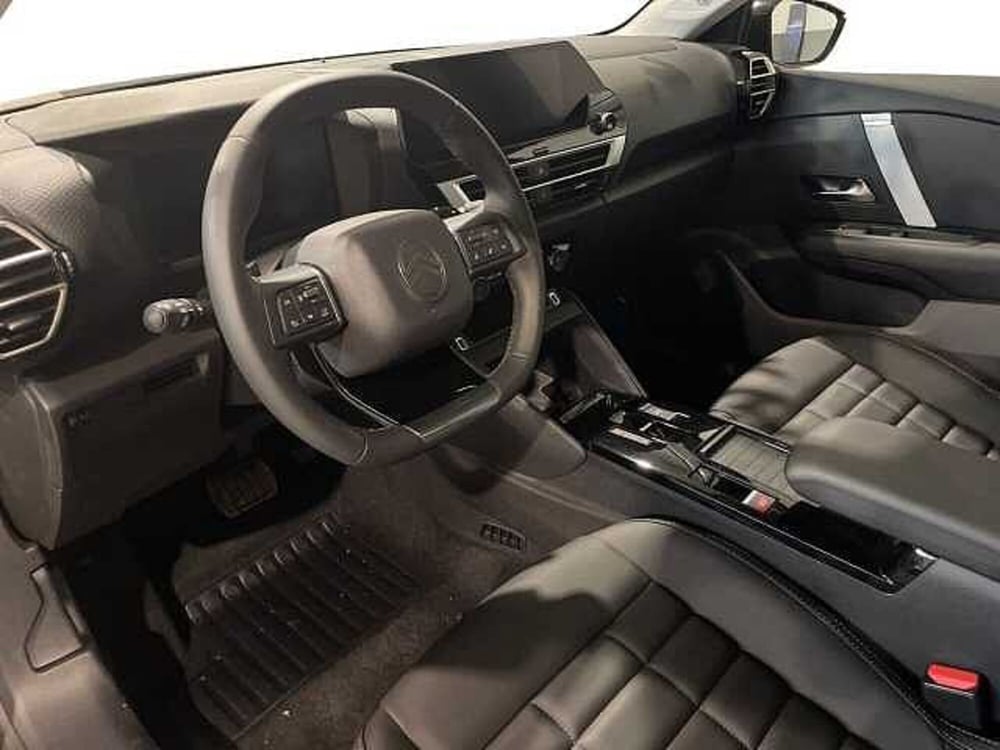 Citroen C4 nuova a Salerno (9)
