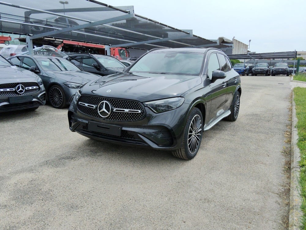 Mercedes-Benz GLC SUV nuova a Pescara