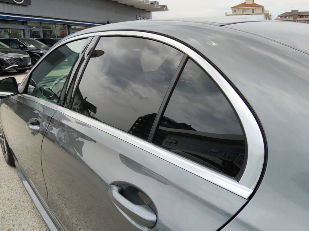 Mercedes-Benz Classe C nuova a Pescara (7)