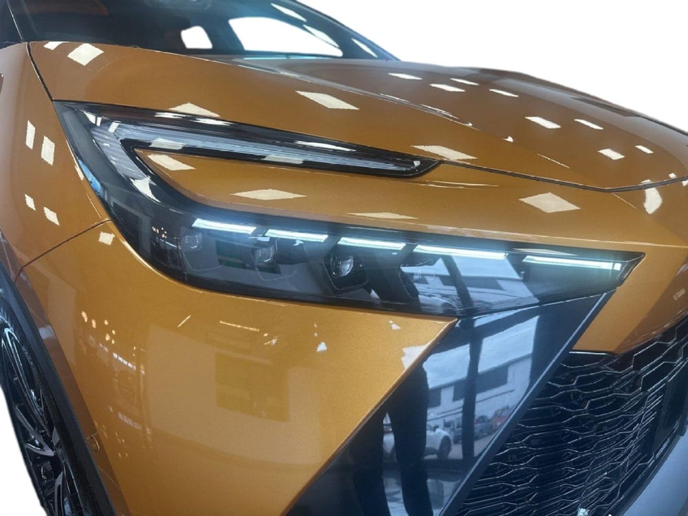 Toyota Toyota C-HR usata a Napoli (10)