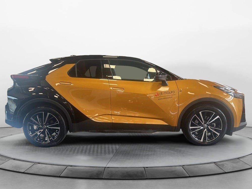 Toyota Toyota C-HR usata a Napoli (6)