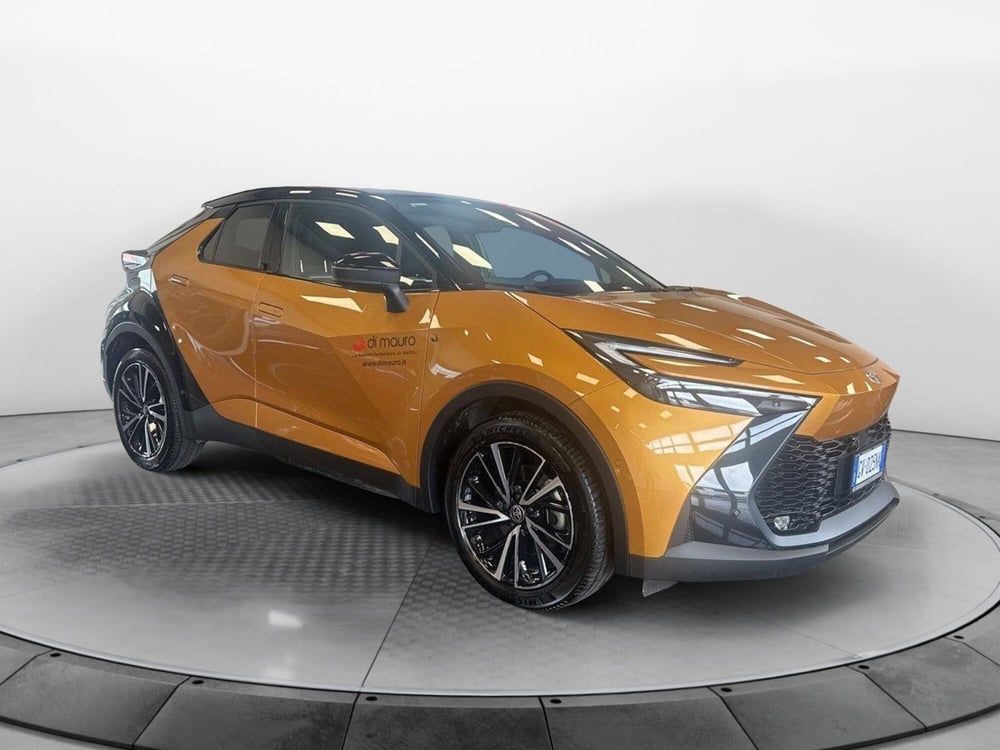 Toyota Toyota C-HR usata a Napoli (7)