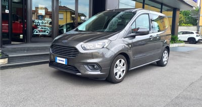 Ford Tourneo Courier 1.5 TDCI 75 CV Plus del 2018 usata a San Vittore Olona