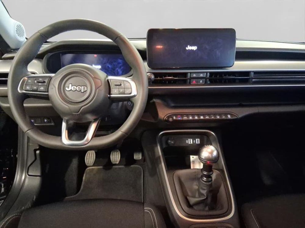 Jeep Avenger usata a Genova (11)