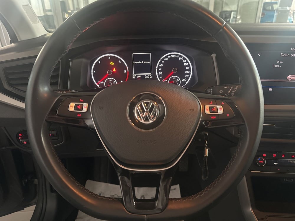 Volkswagen Polo usata a Napoli (11)