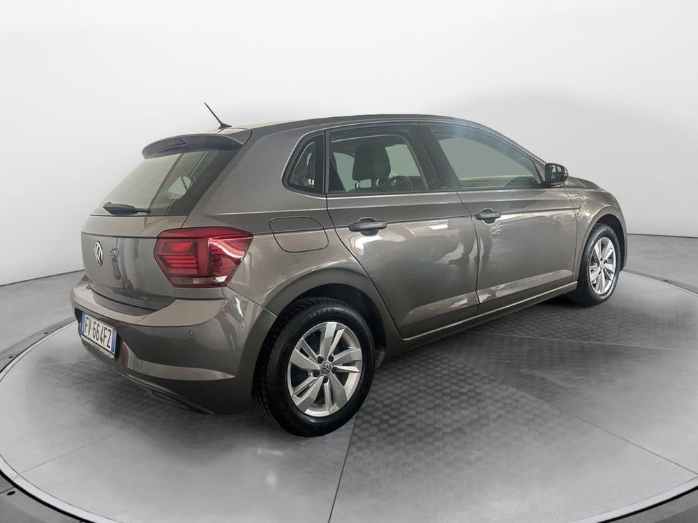 Volkswagen Polo usata a Napoli (5)