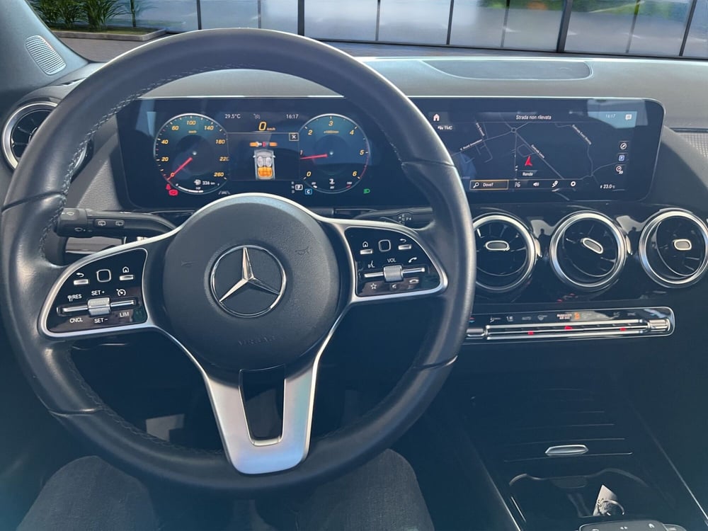Mercedes-Benz GLA SUV usata a Cosenza (14)
