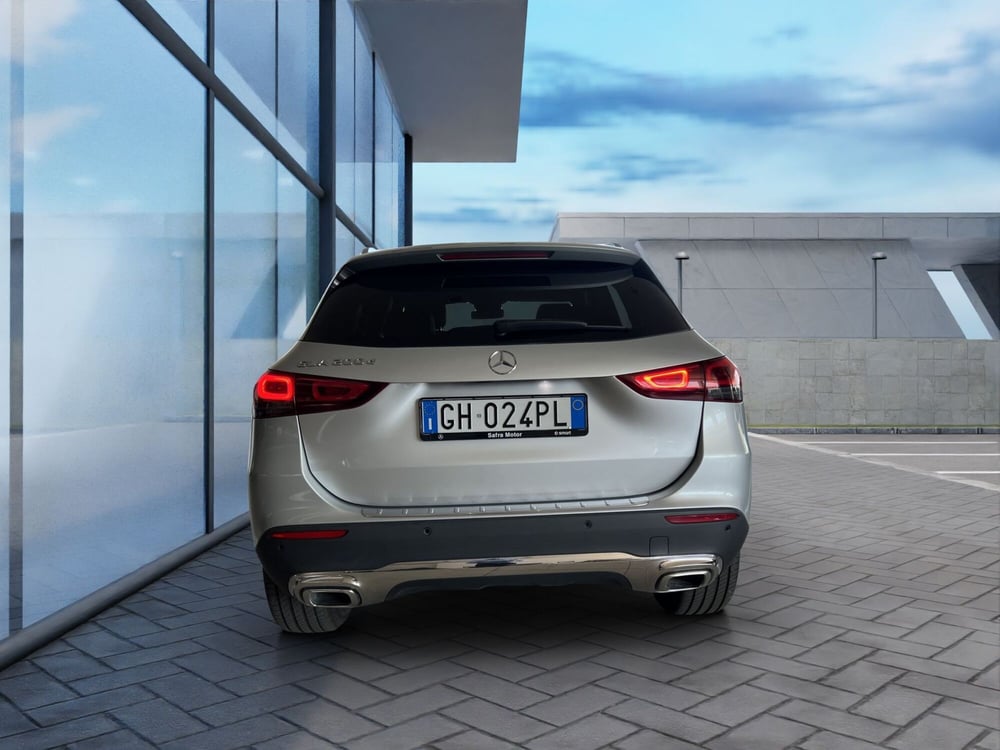 Mercedes-Benz GLA SUV usata a Cosenza (6)