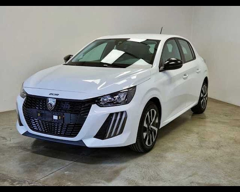 Peugeot 208 nuova a Milano
