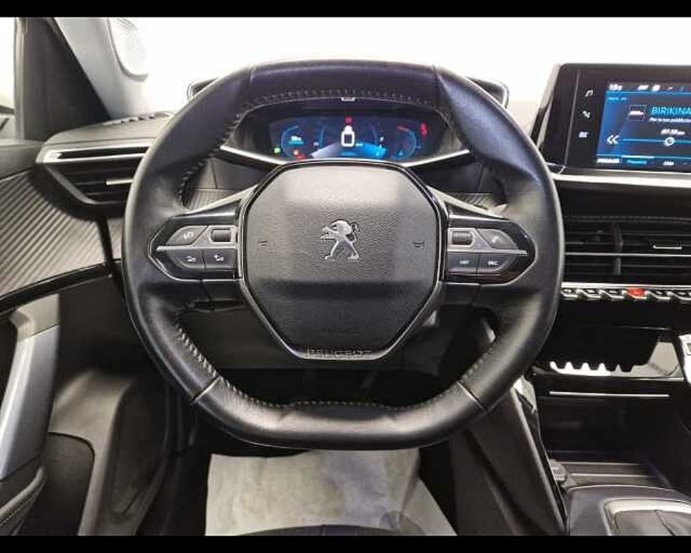 Peugeot 2008 usata a Milano (9)