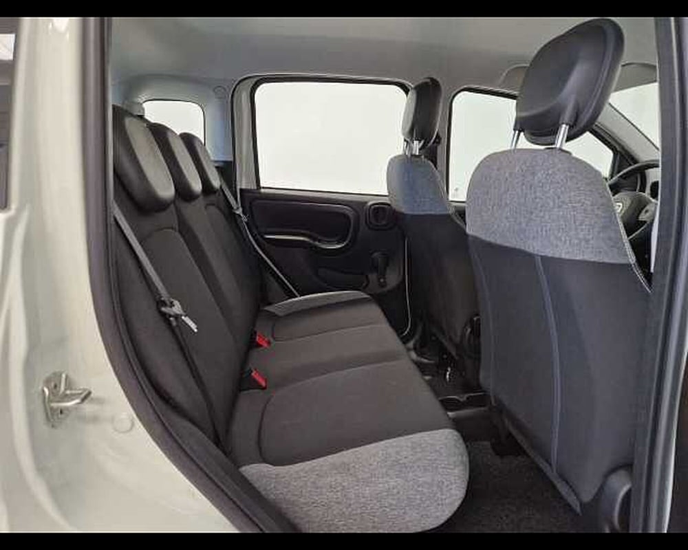 Fiat Panda Cross usata a Milano (10)