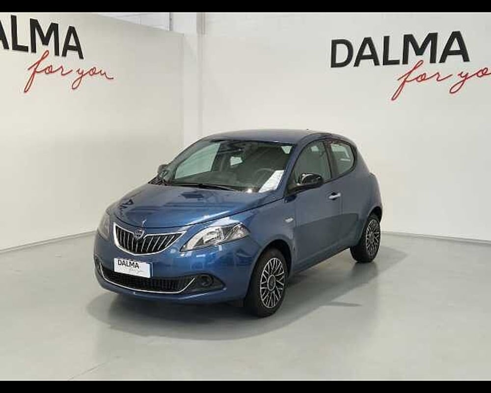 Lancia Ypsilon usata a Milano