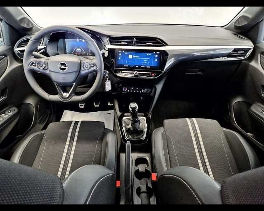 Opel Corsa usata a Milano (7)