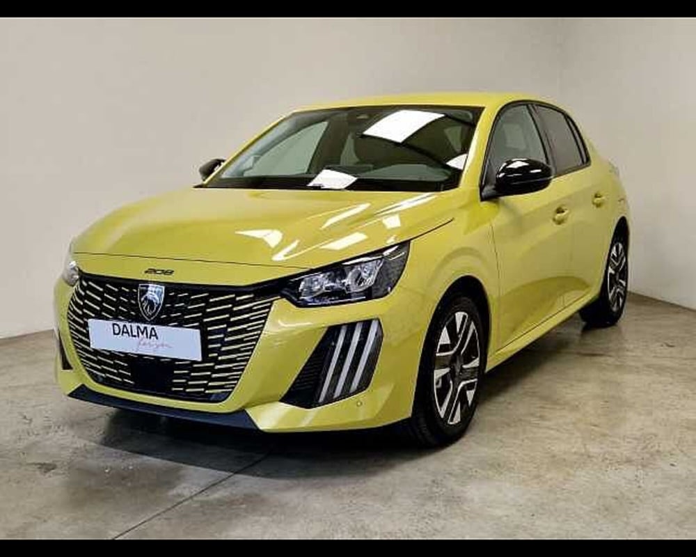 Peugeot 208 nuova a Milano