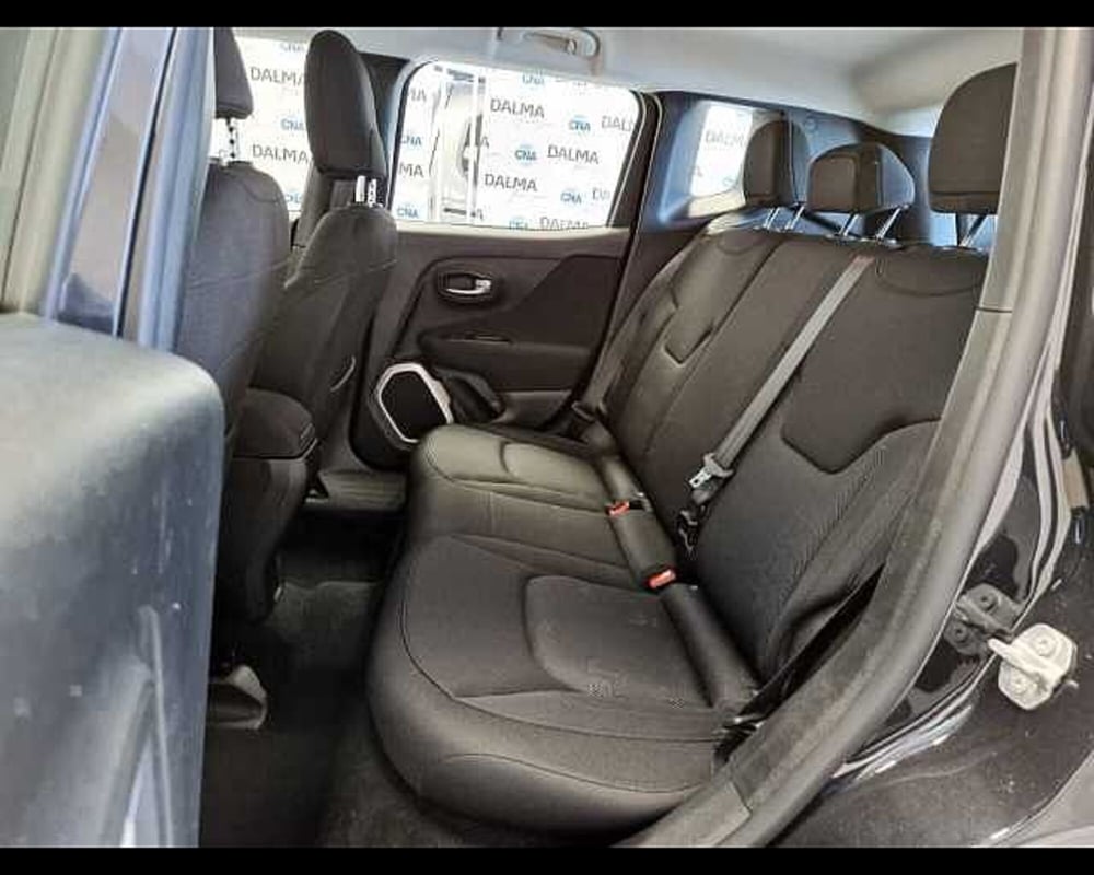 Jeep Renegade usata a Milano (12)