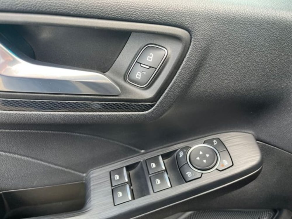 Ford Kuga usata a Lodi (12)