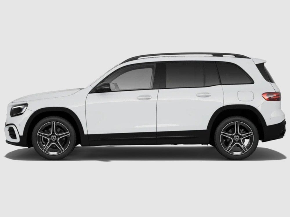 Mercedes-Benz GLB nuova a Ancona (2)