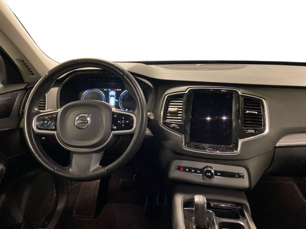 Volvo XC90 usata a Macerata (11)