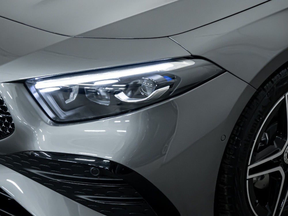 Mercedes-Benz Classe A Sedan nuova a Macerata (3)