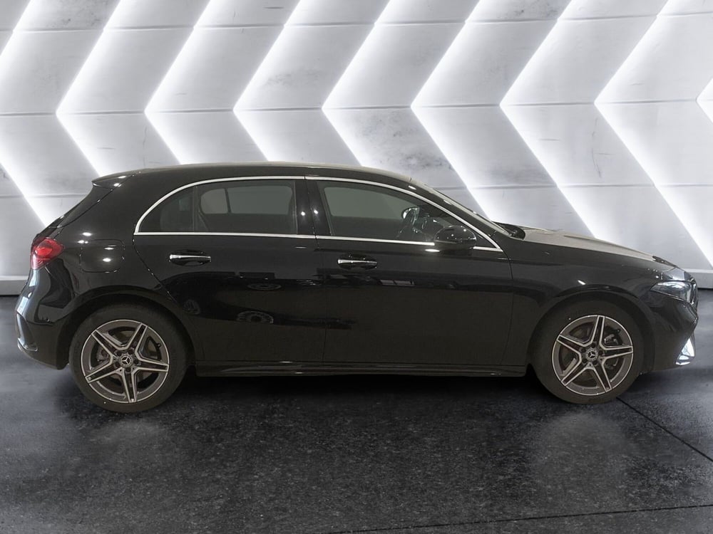 Mercedes-Benz Classe A usata a Napoli (3)