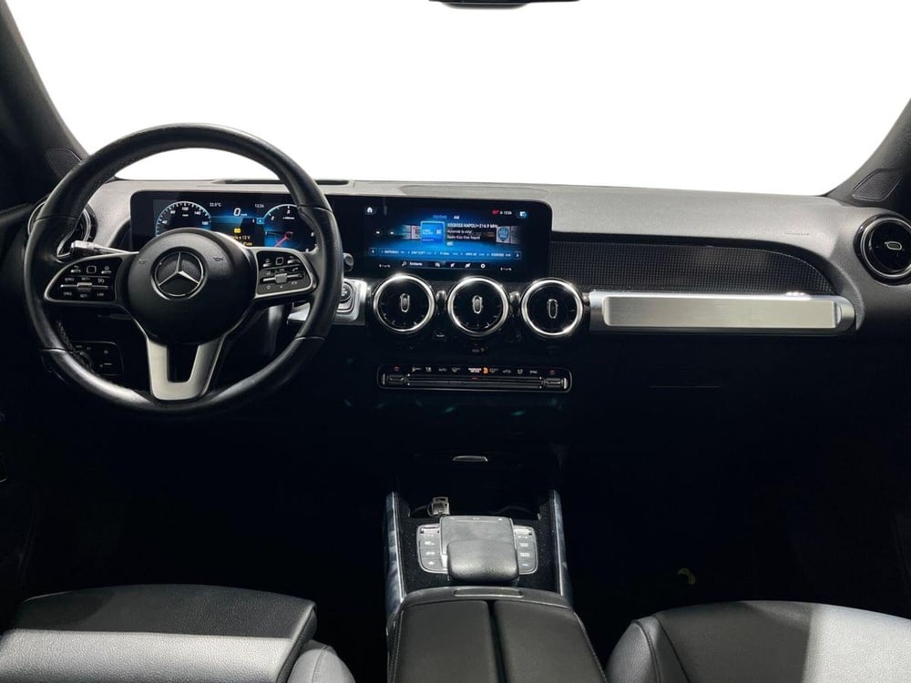 Mercedes-Benz GLB usata a Napoli (11)