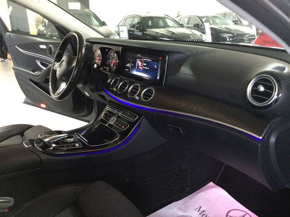 Mercedes-Benz Classe E Station Wagon usata a Caserta (12)