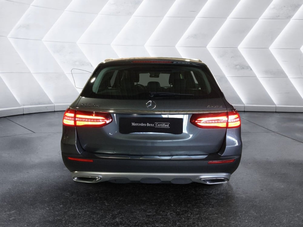 Mercedes-Benz Classe E Station Wagon usata a Caserta (6)