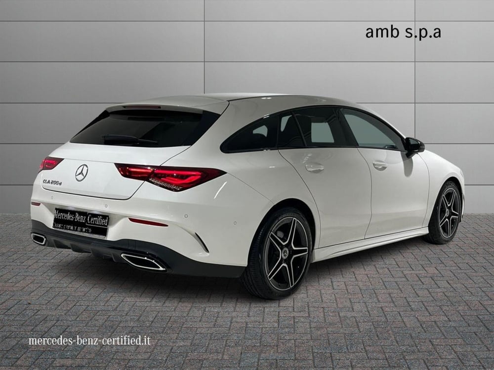 Mercedes-Benz CLA Shooting Brake usata a Napoli (2)