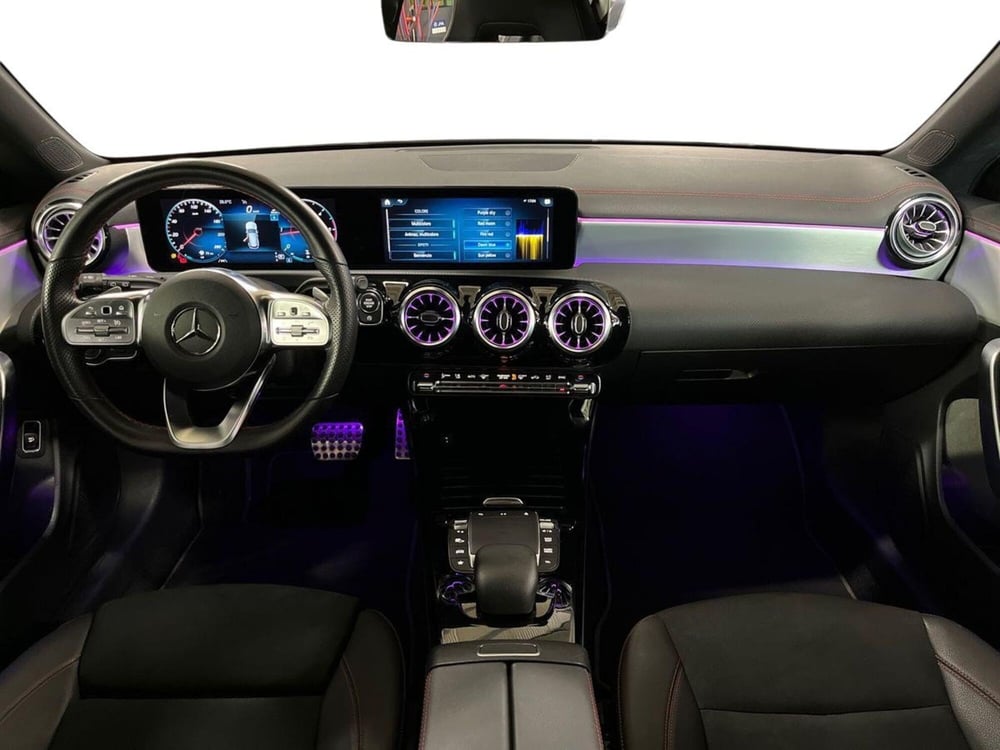 Mercedes-Benz CLA Shooting Brake usata a Napoli (11)