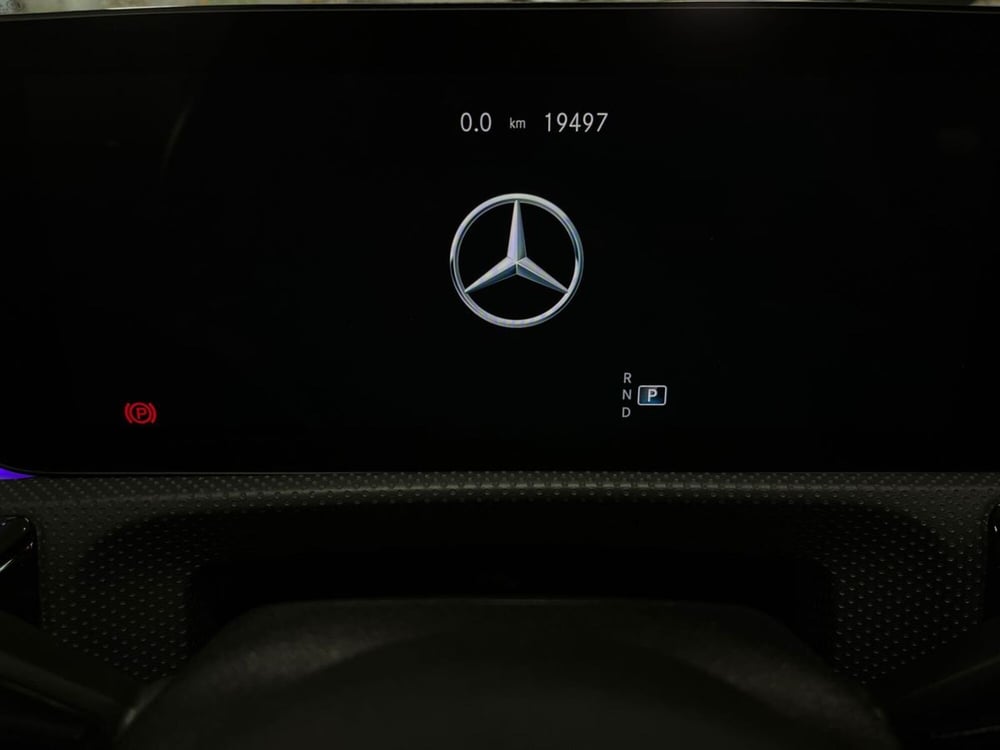 Mercedes-Benz CLA Shooting Brake usata a Napoli (9)