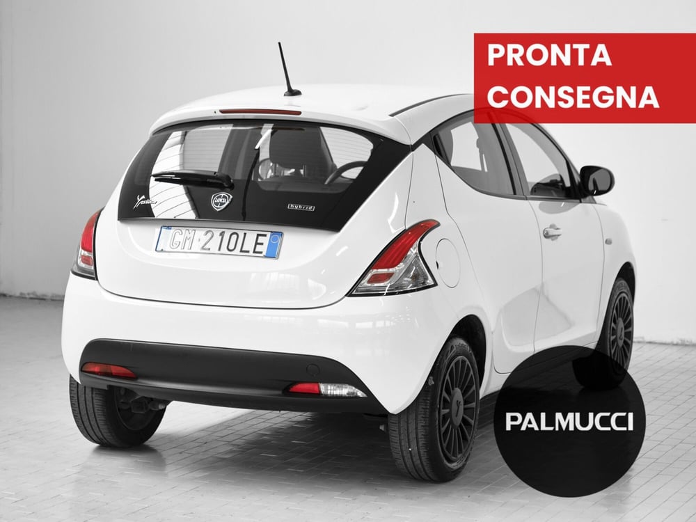 Lancia Ypsilon usata a Prato