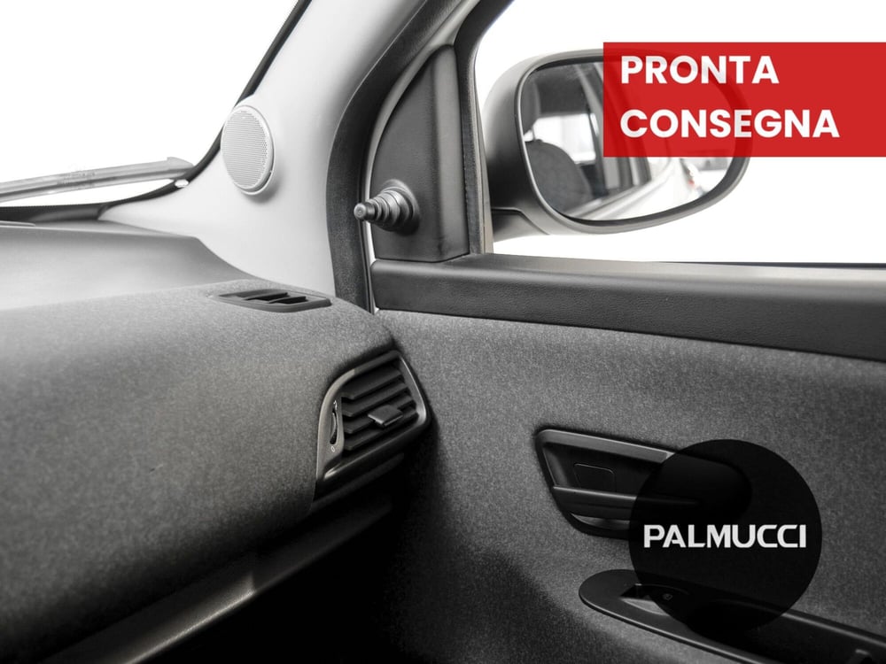 Lancia Ypsilon usata a Prato (9)