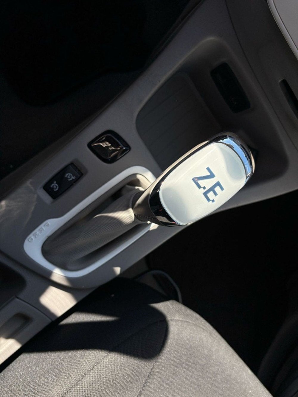 Renault Zoe usata a Pavia (13)