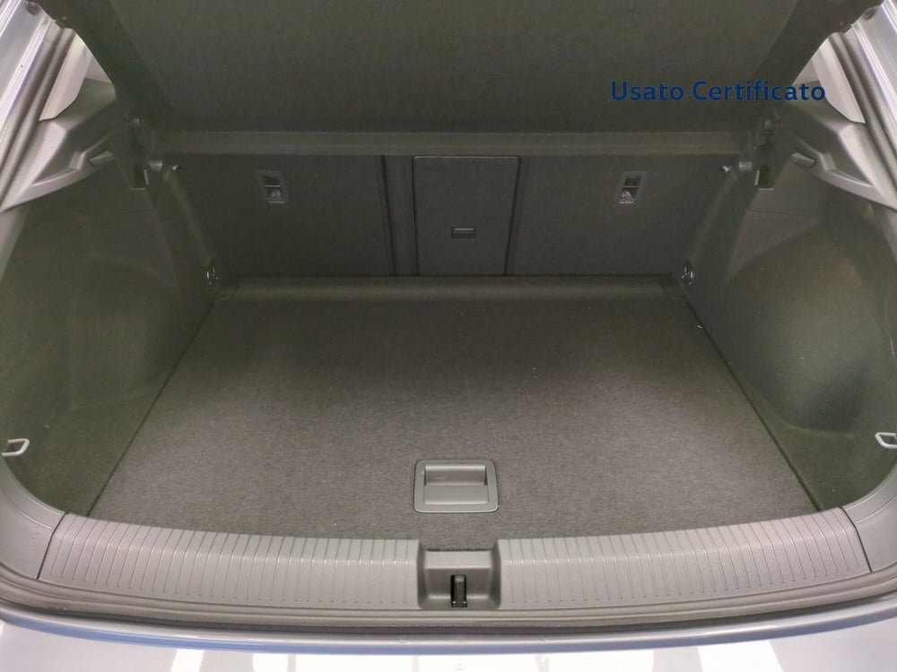 Volkswagen T-Roc nuova a Benevento (8)