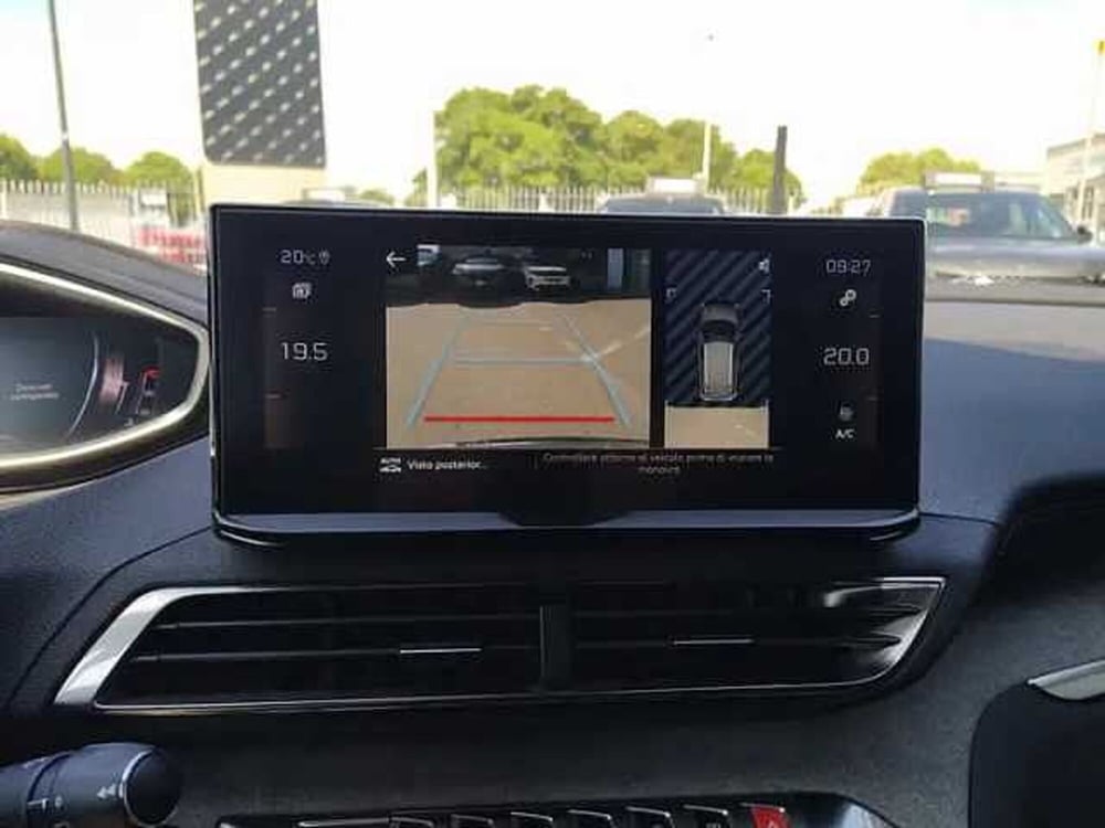 Peugeot 3008 usata a Milano (13)