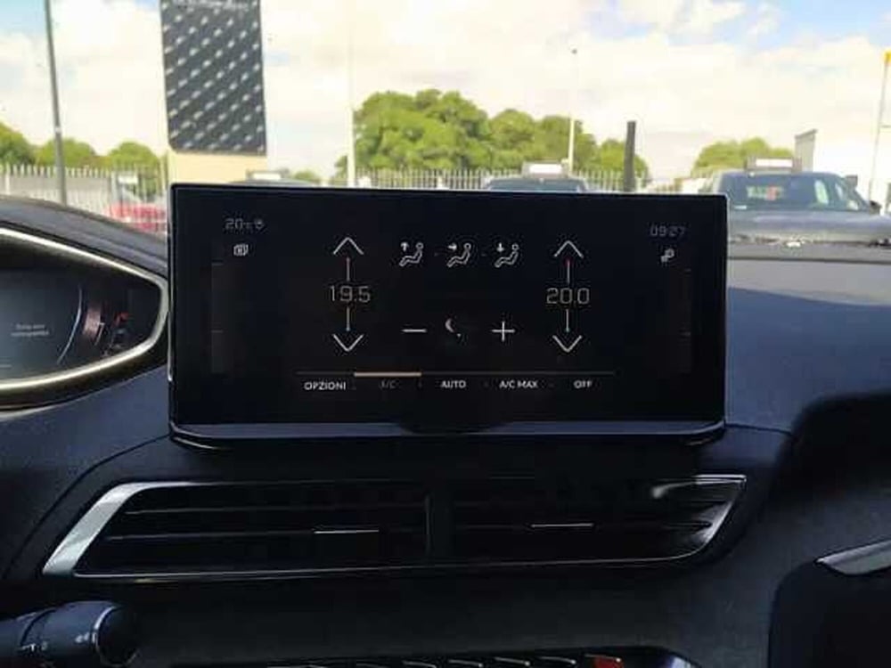 Peugeot 3008 usata a Milano (16)