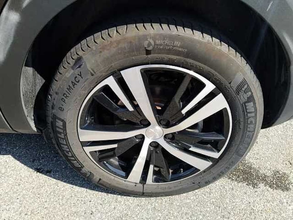 Peugeot 3008 usata a Milano (20)