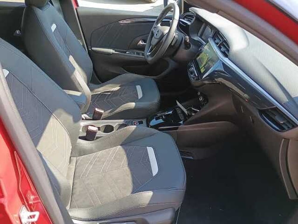 Opel Corsa nuova a Milano (10)