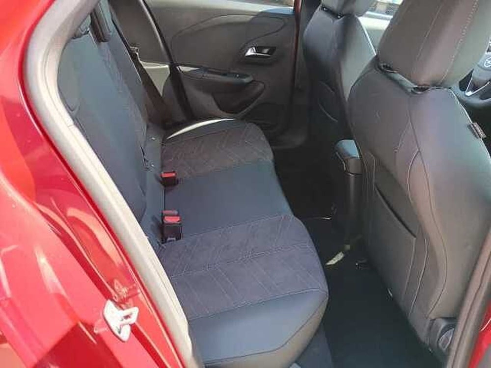 Opel Corsa nuova a Milano (11)