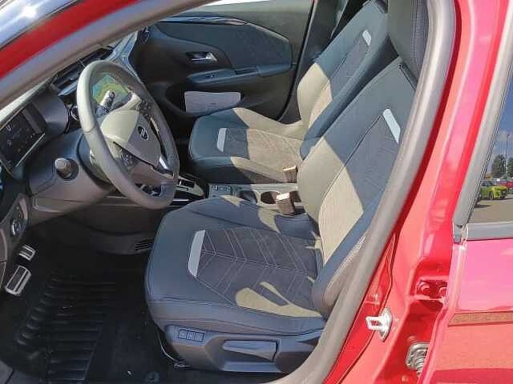 Opel Corsa nuova a Milano (8)