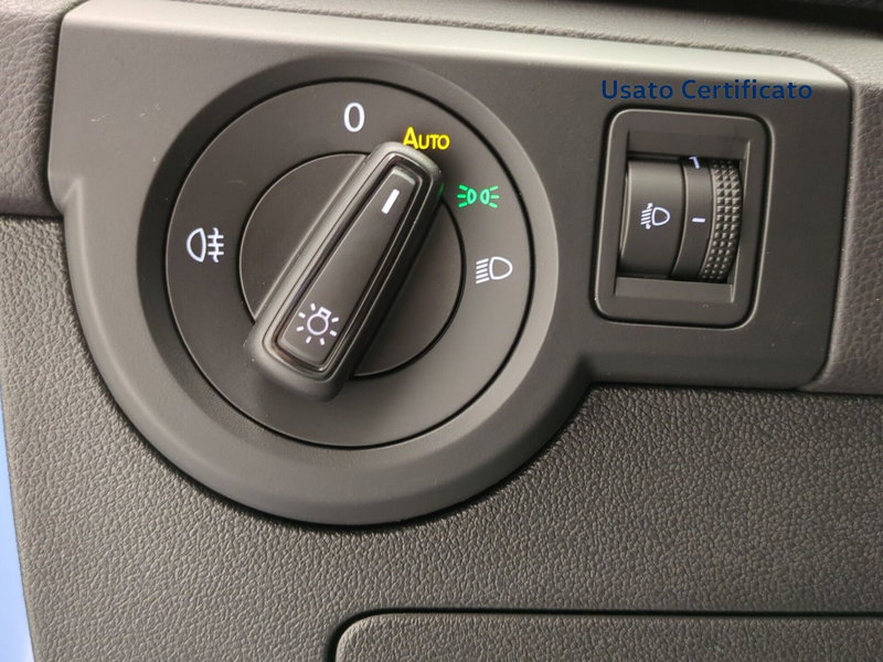 Volkswagen T-Cross nuova a Foggia (15)