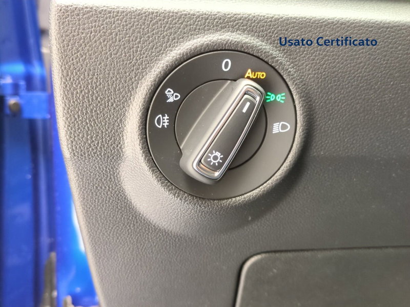 Volkswagen T-Roc nuova a Foggia (16)