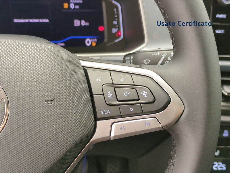 Volkswagen T-Roc nuova a Foggia (18)